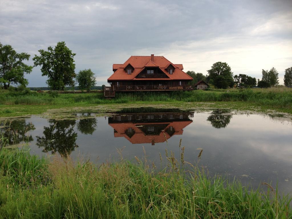 Dwór Łabędzie w Kiermusach Kiermusy Exterior foto